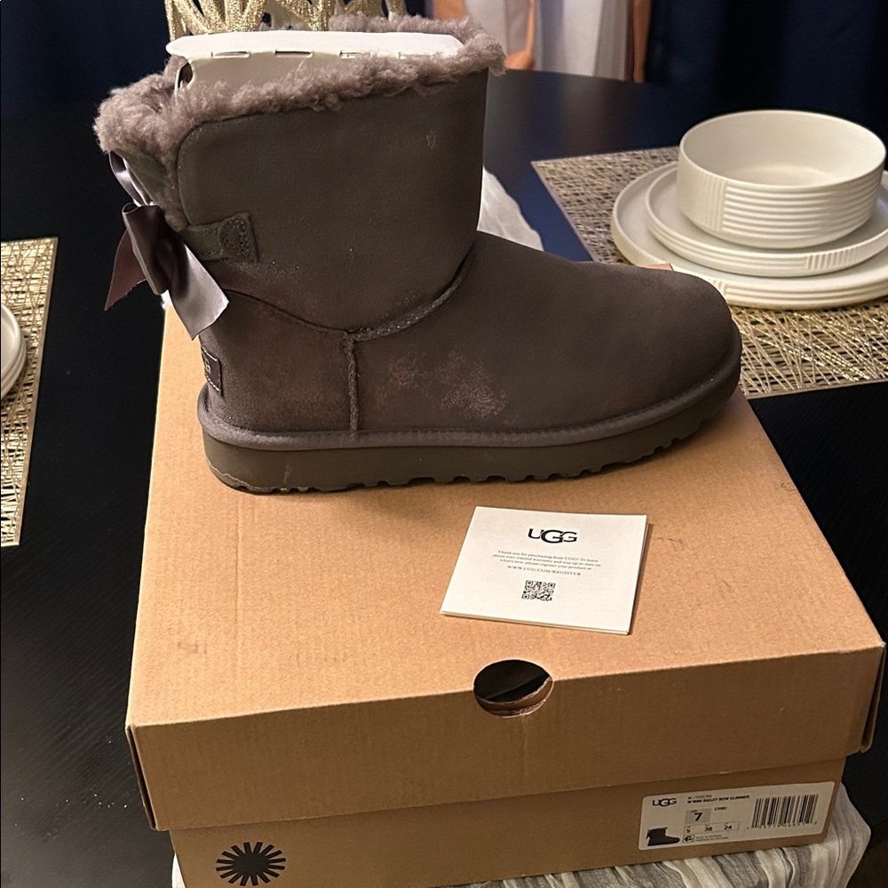 UGG mini Bailey bow glimmer